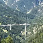 Schirli Dachgeschoss Διαμέρισμα *